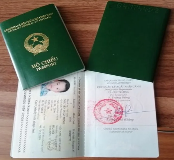 Перевод вьетнамского паспорта